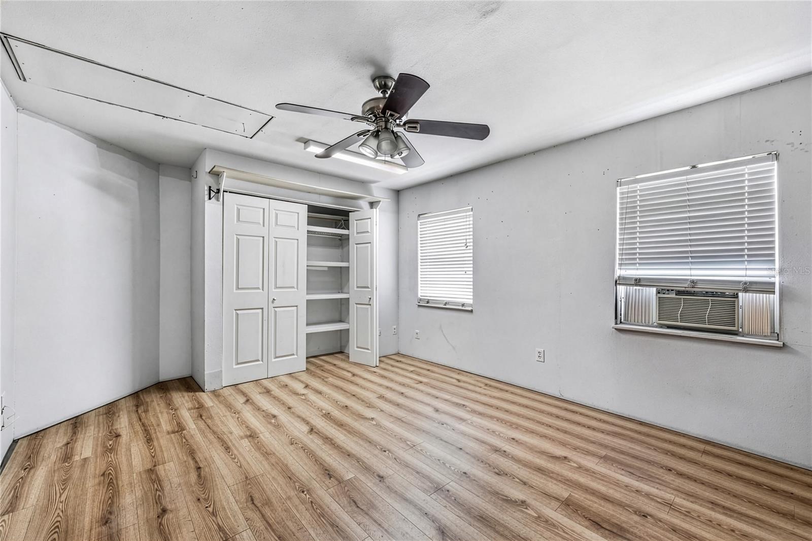 6850 INDIANA AVE — photo 12