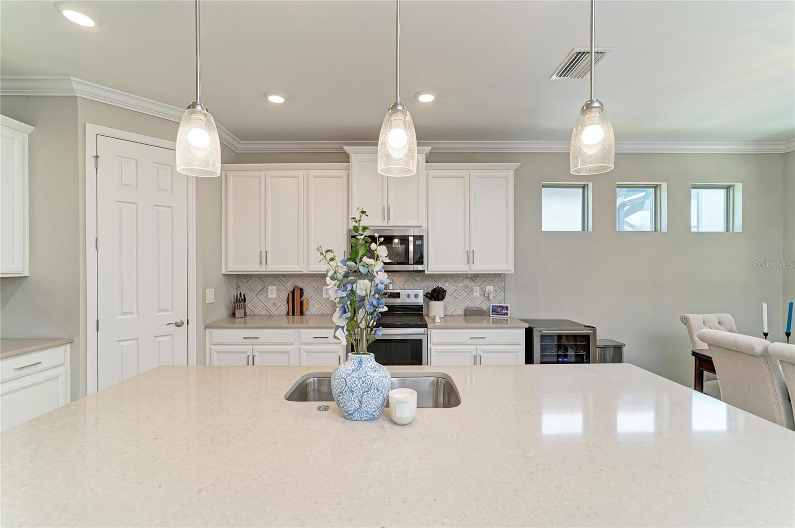 174 VERAZA CT — photo 12
