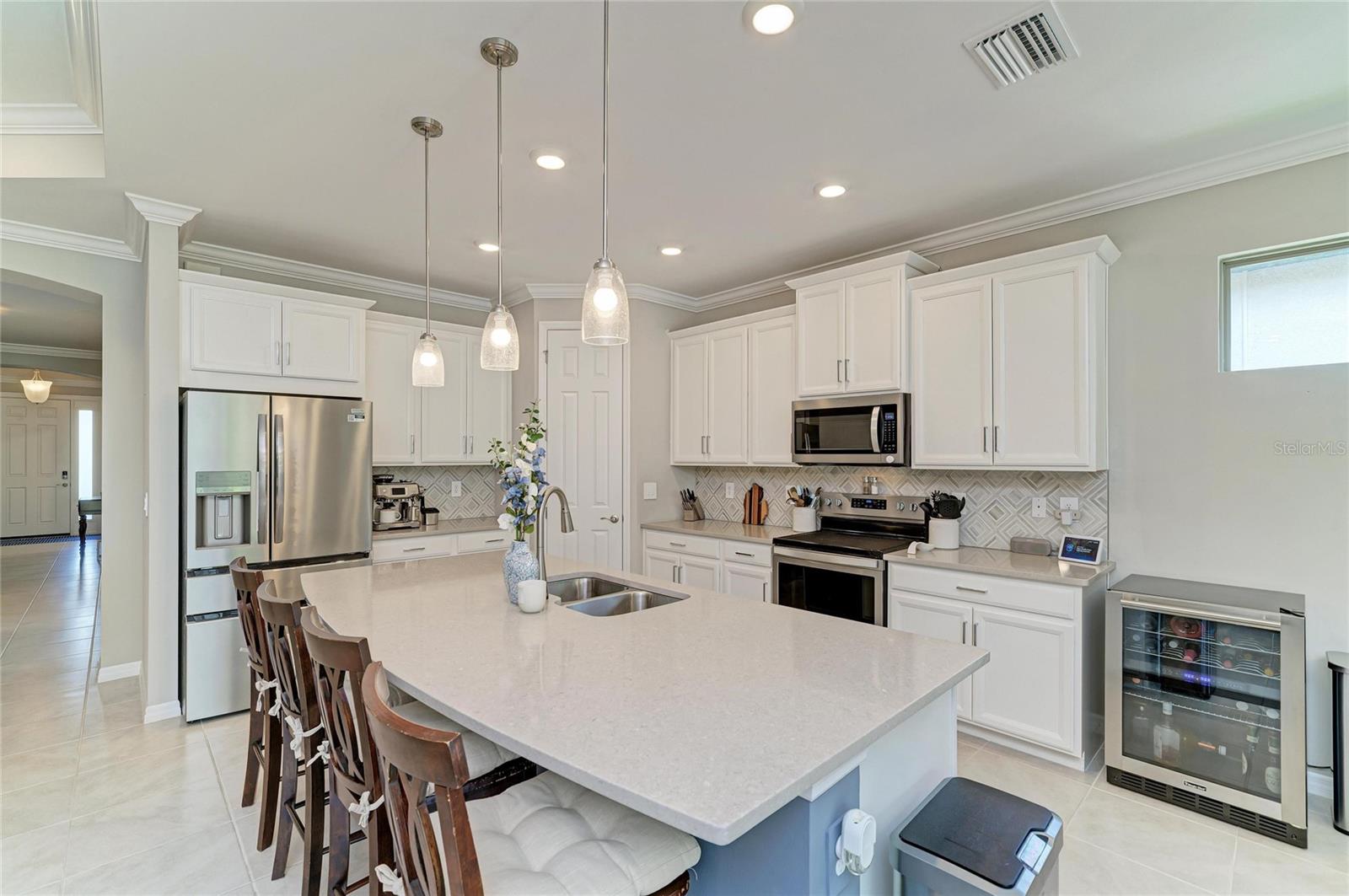 174 VERAZA CT — photo 13