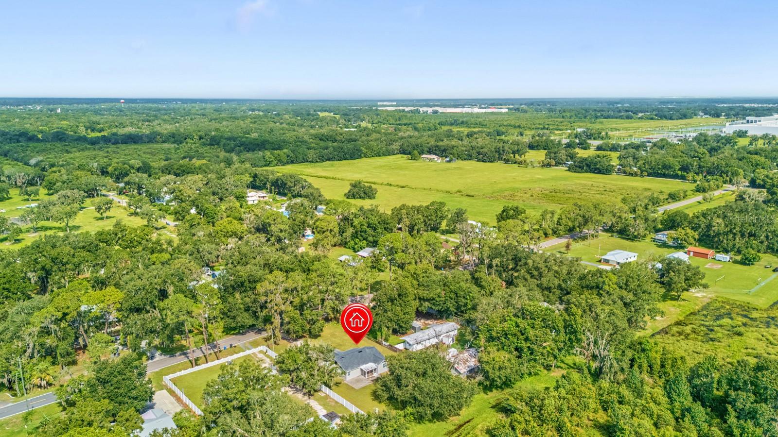 414 S WIGGINS RD — photo 41