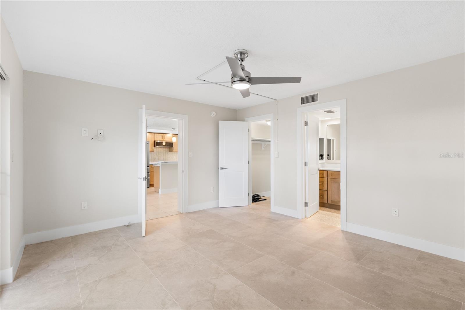 433 S PAULA DR #1 — photo 23