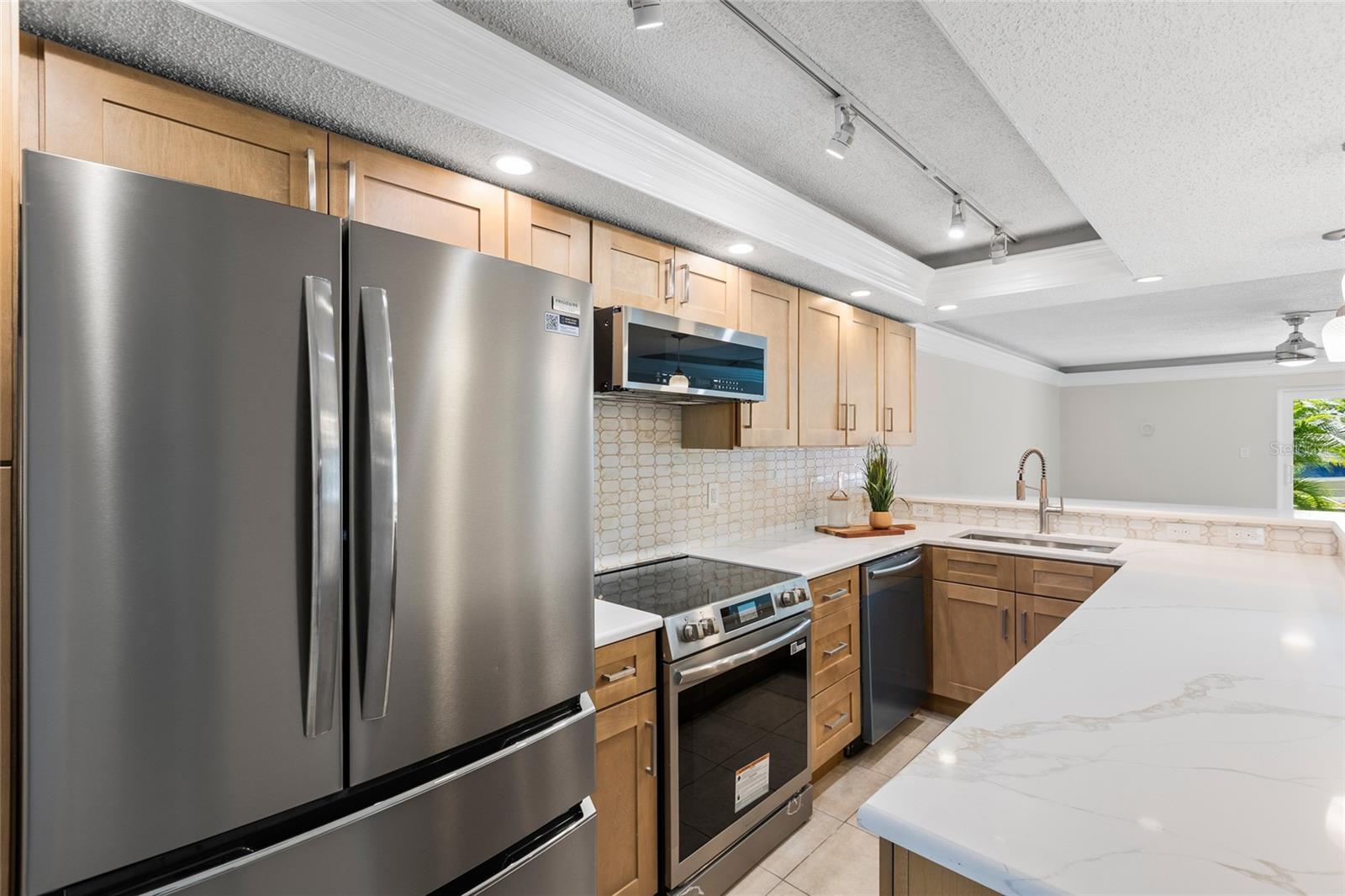 433 S PAULA DR #1 — photo 7