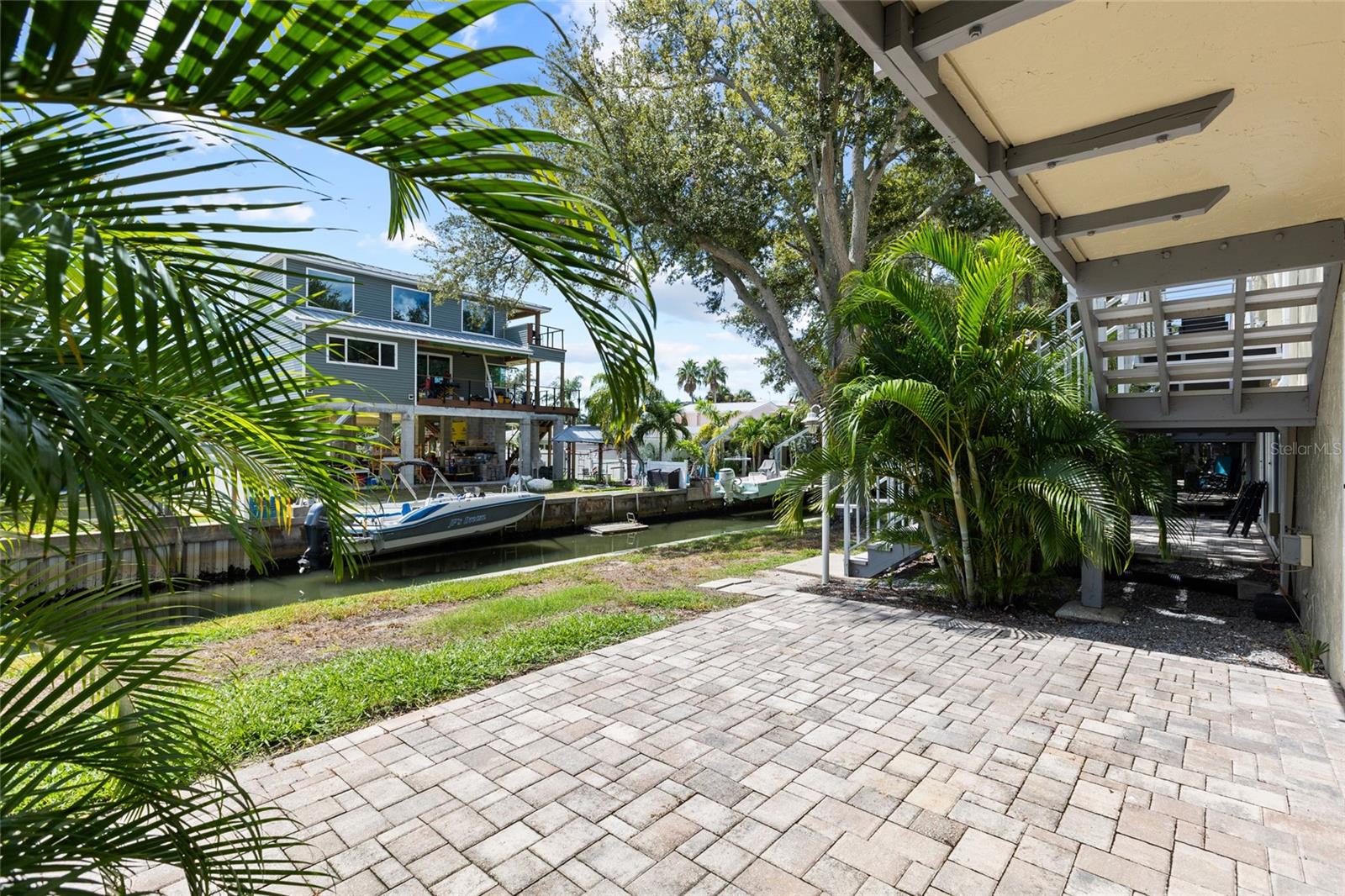 433 S PAULA DR #1 — photo 3