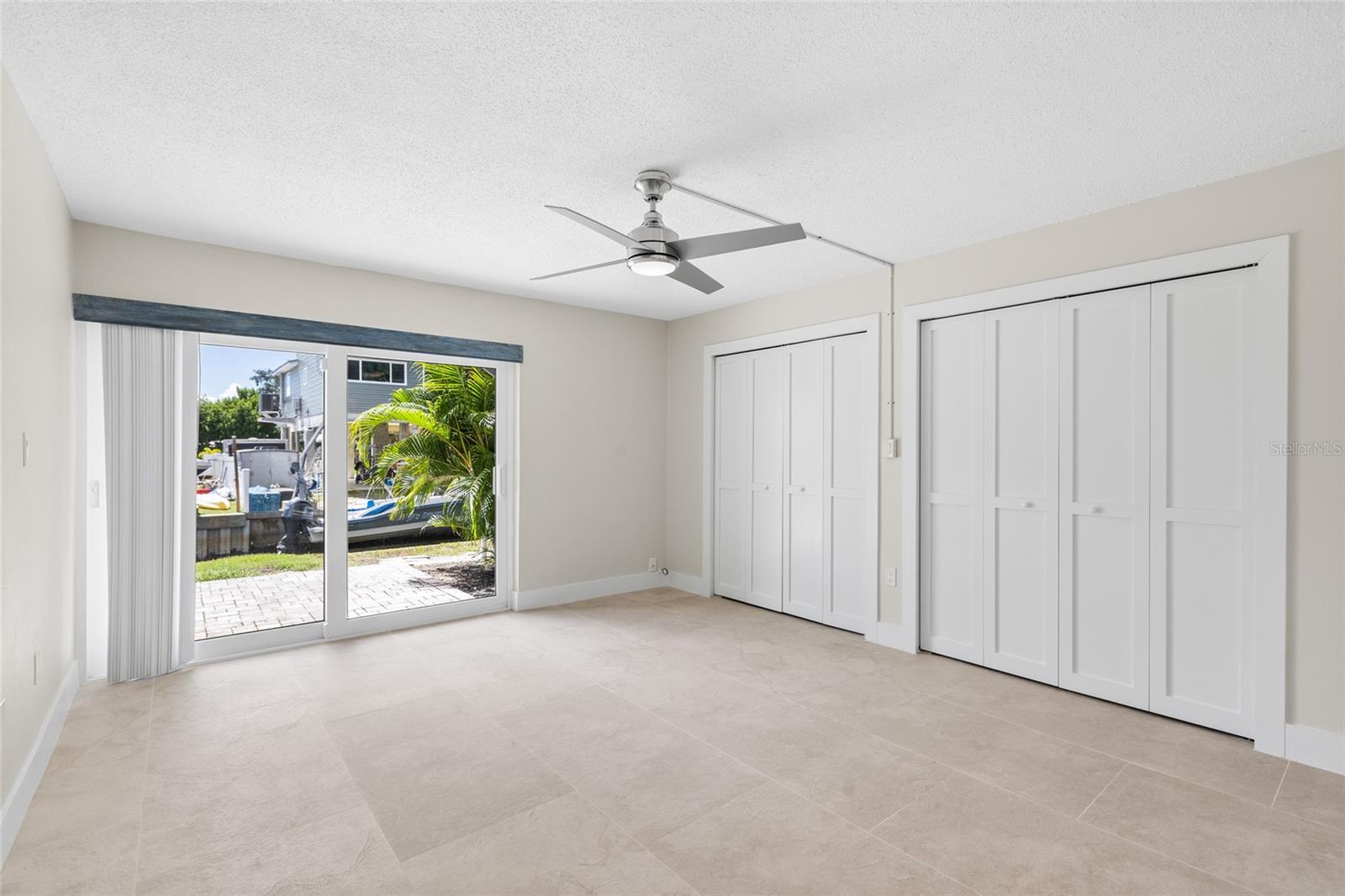 433 S PAULA DR #1 — photo 15