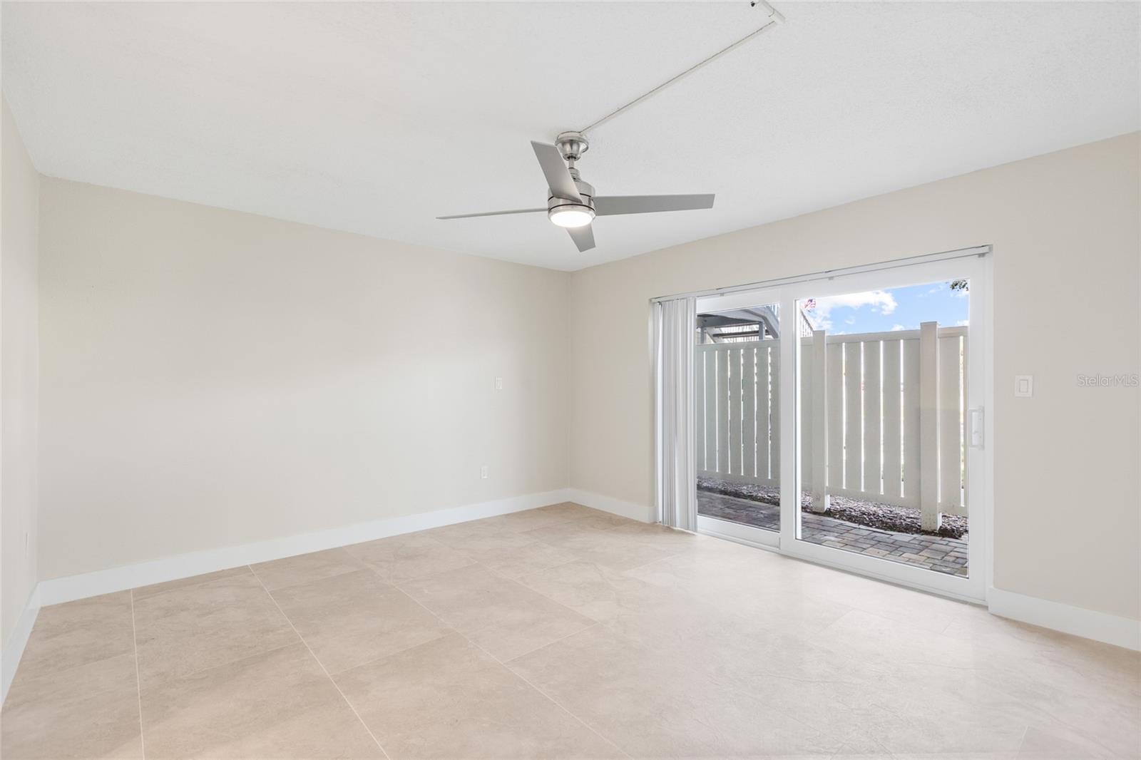 433 S PAULA DR #1 — photo 22