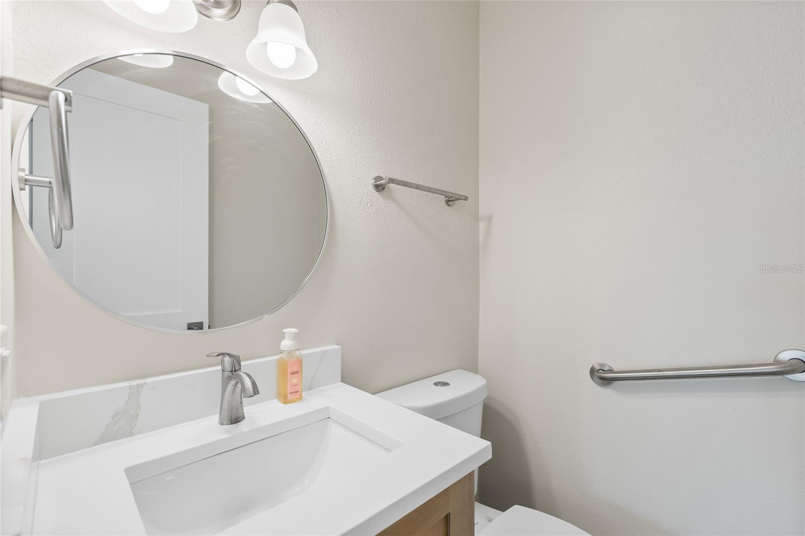 433 S PAULA DR #1 — photo 14
