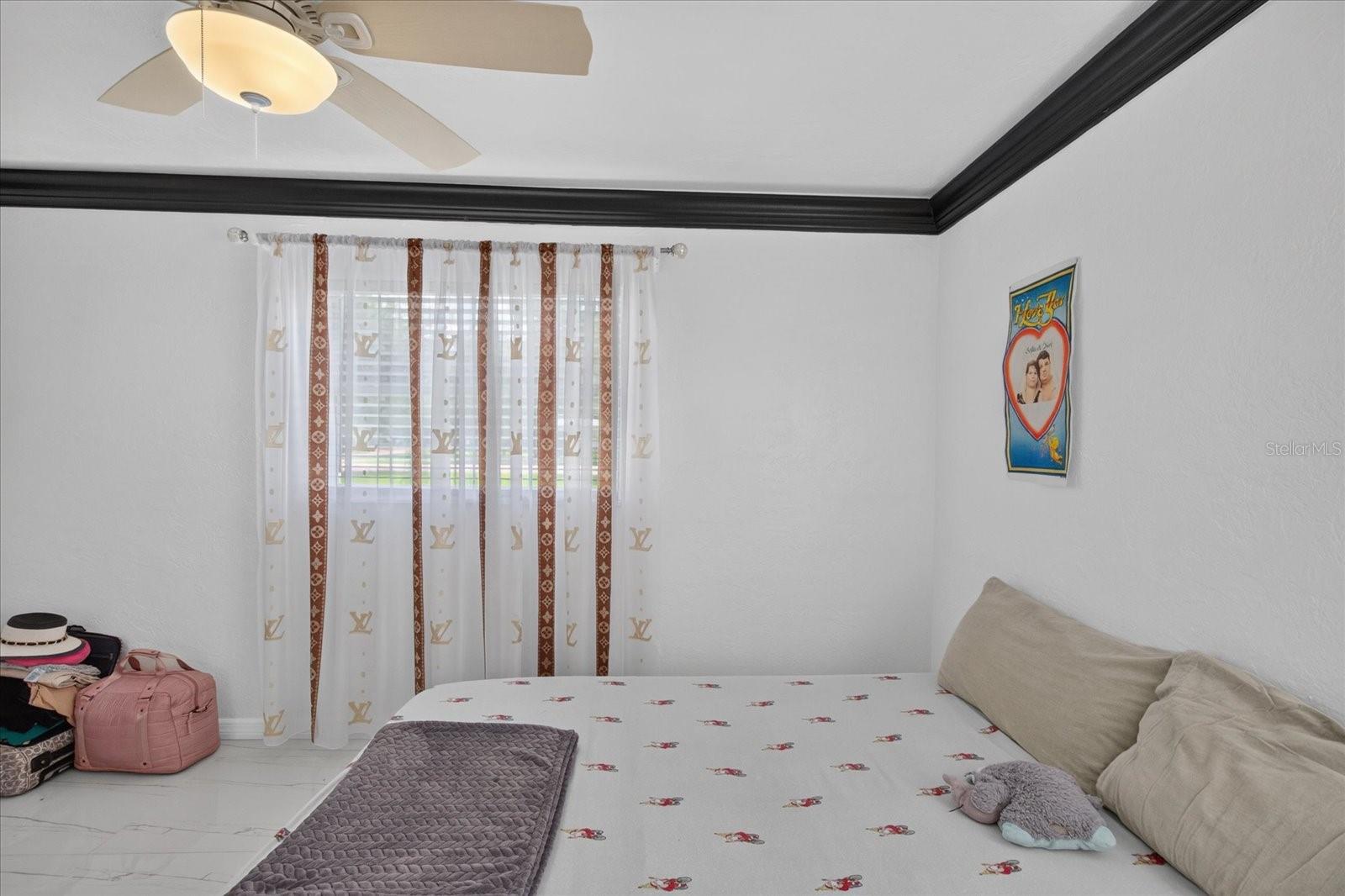 7210 DR MARTIN LUTHER KING JR ST N — photo 34