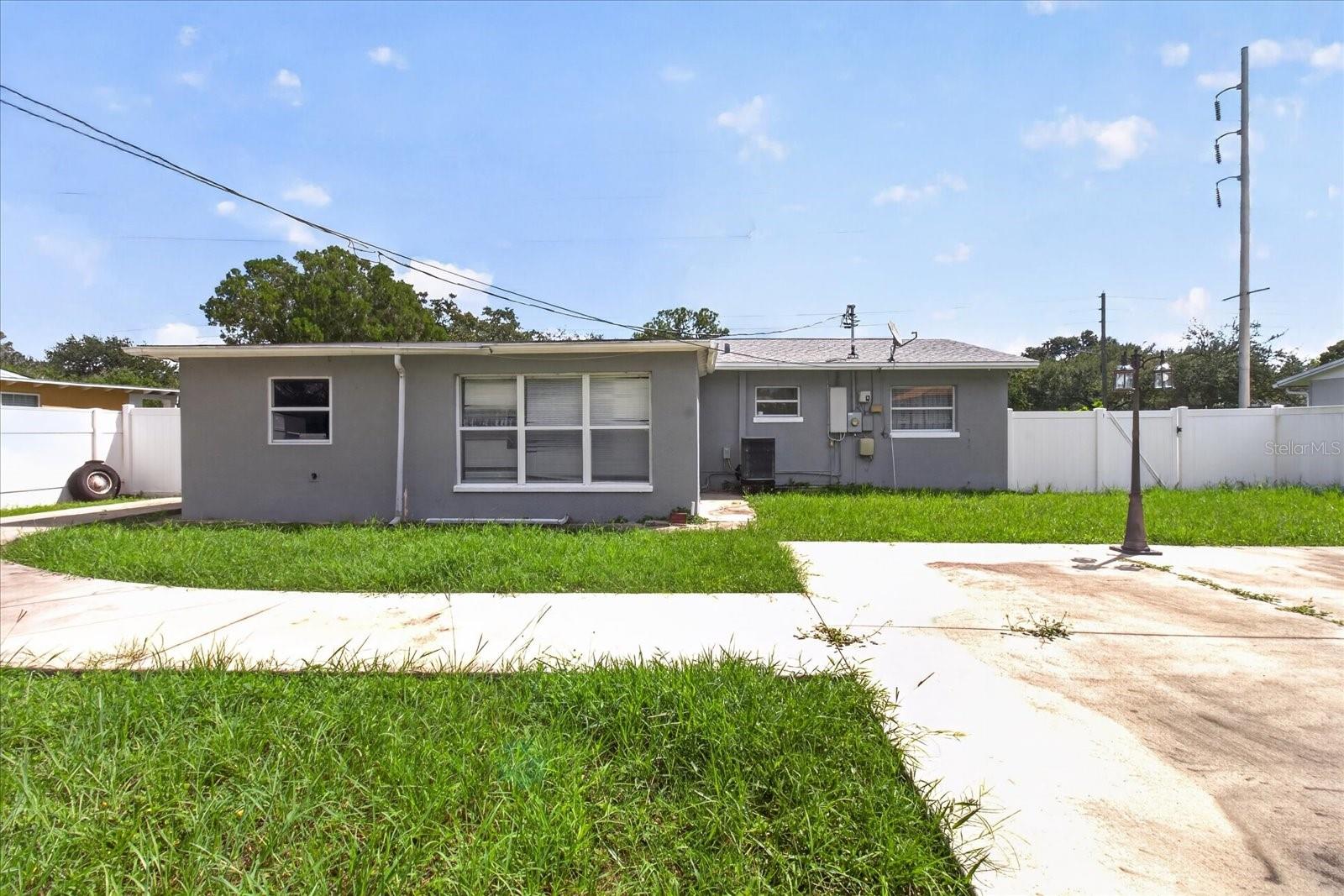 7210 DR MARTIN LUTHER KING JR ST N — photo 50