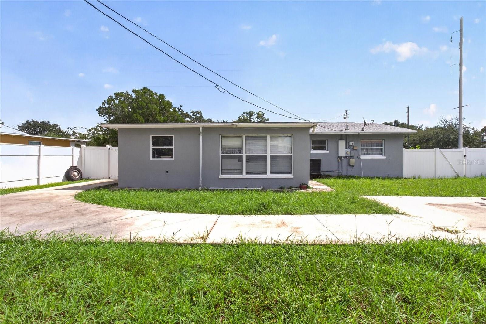 7210 DR MARTIN LUTHER KING JR ST N — photo 51