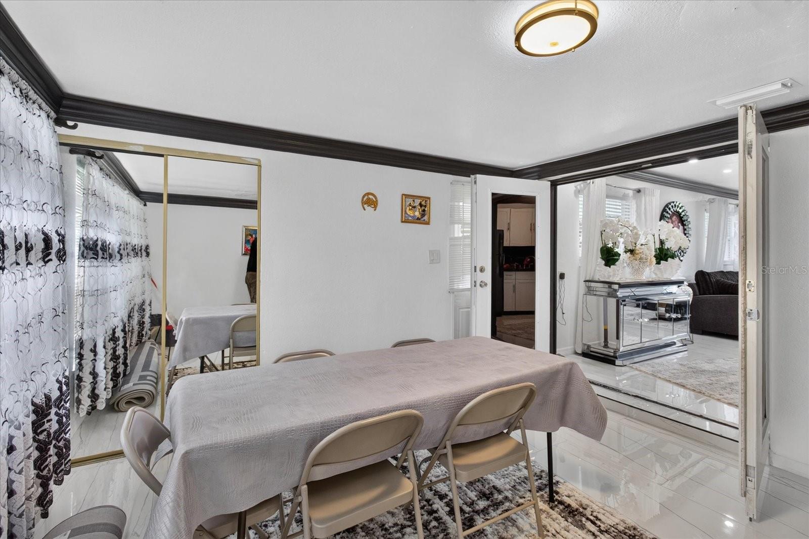 7210 DR MARTIN LUTHER KING JR ST N — photo 43
