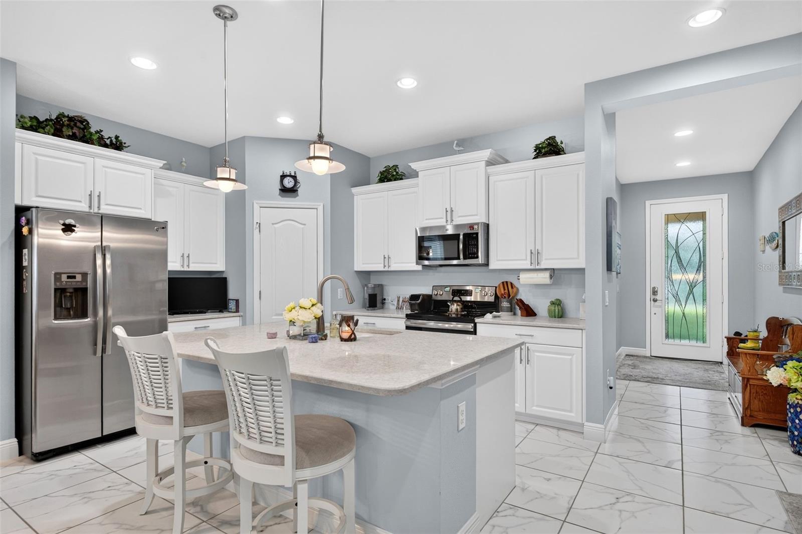 7735 RIDGELAKE CIR — photo 15