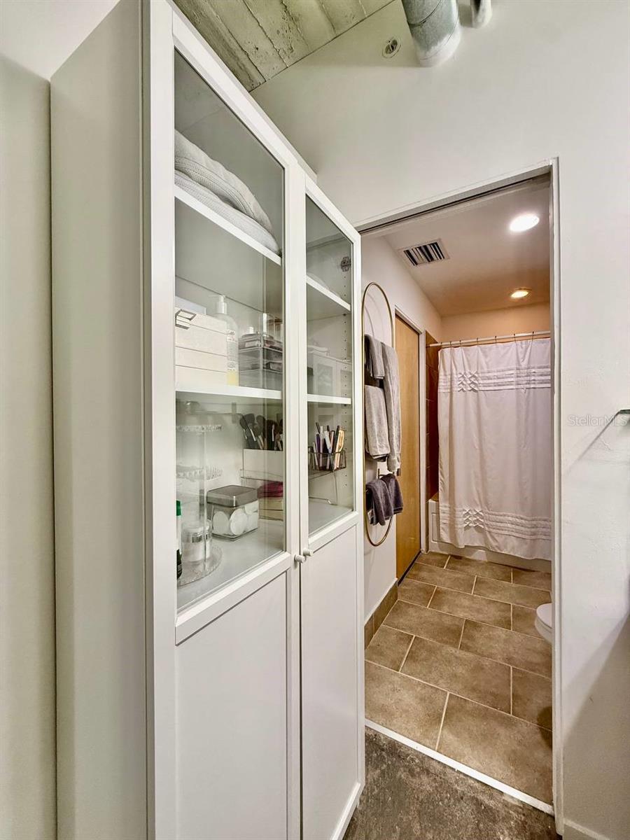 101 N 12TH ST #305 — photo 17