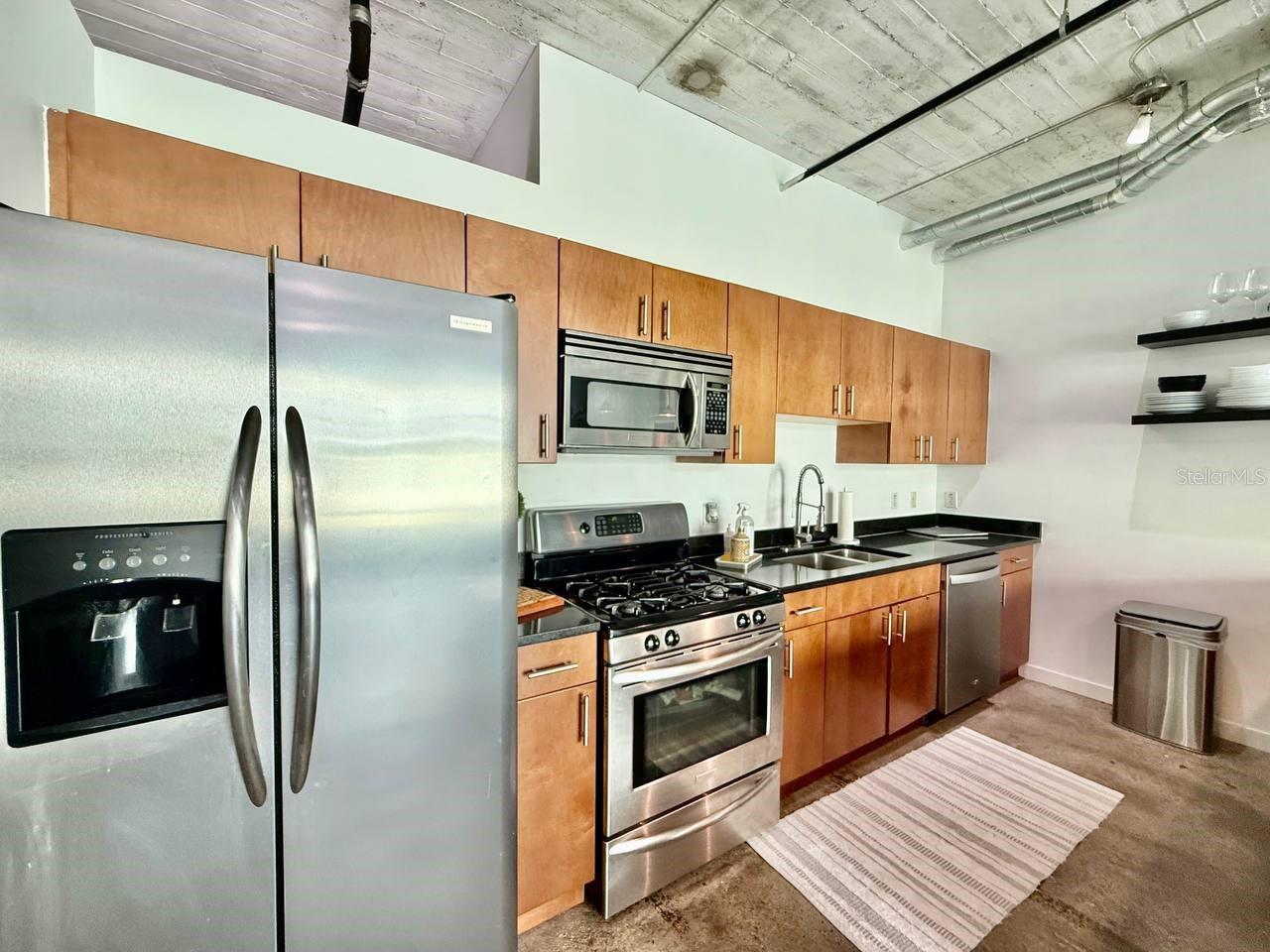 101 N 12TH ST #305 — photo 36