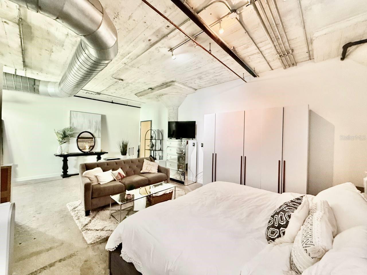 101 N 12TH ST #305 — photo 8