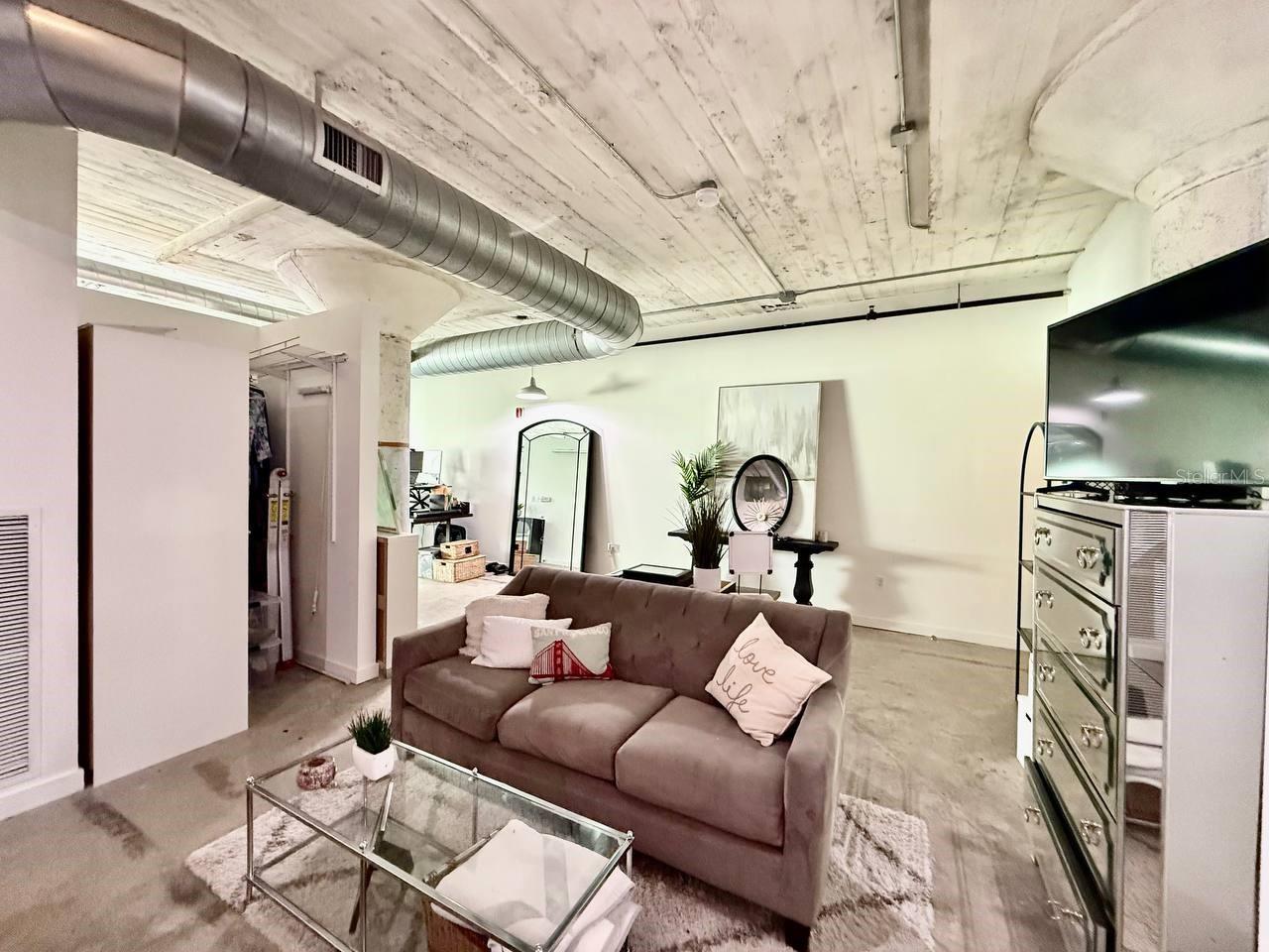 101 N 12TH ST #305 — photo 10