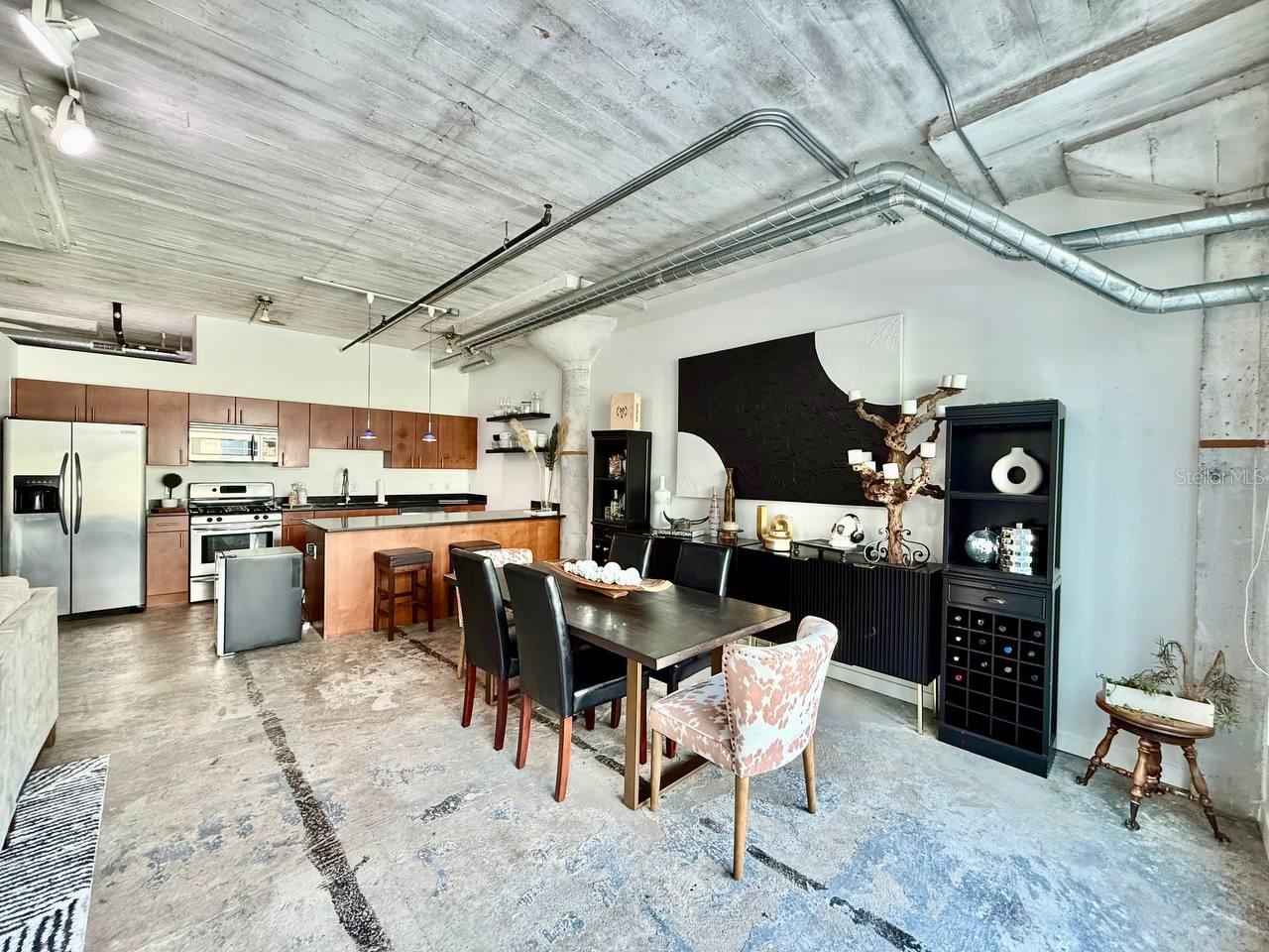 101 N 12TH ST #305 — photo 33