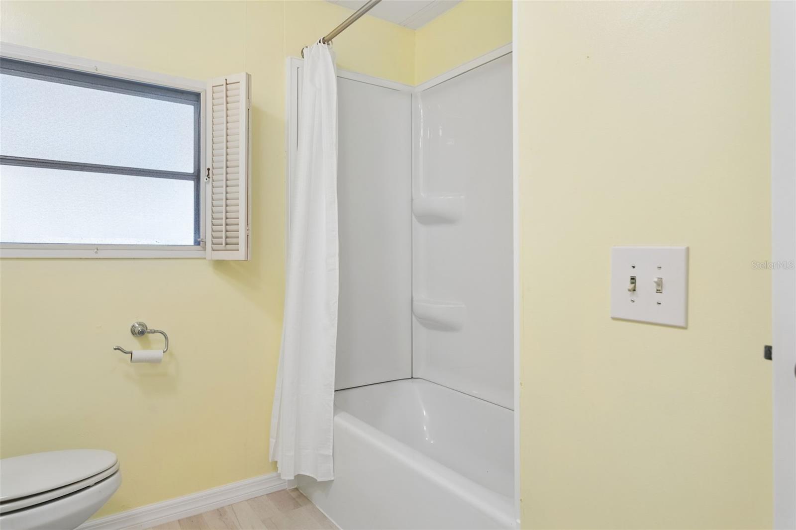 55 LEXINGTON CT #12 — photo 22