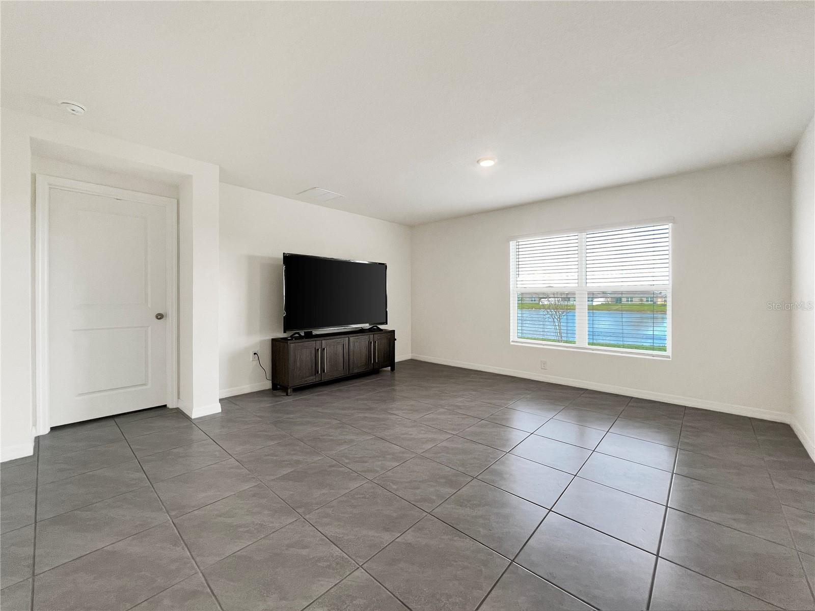822 WILL SCARLETT AVE — photo 20