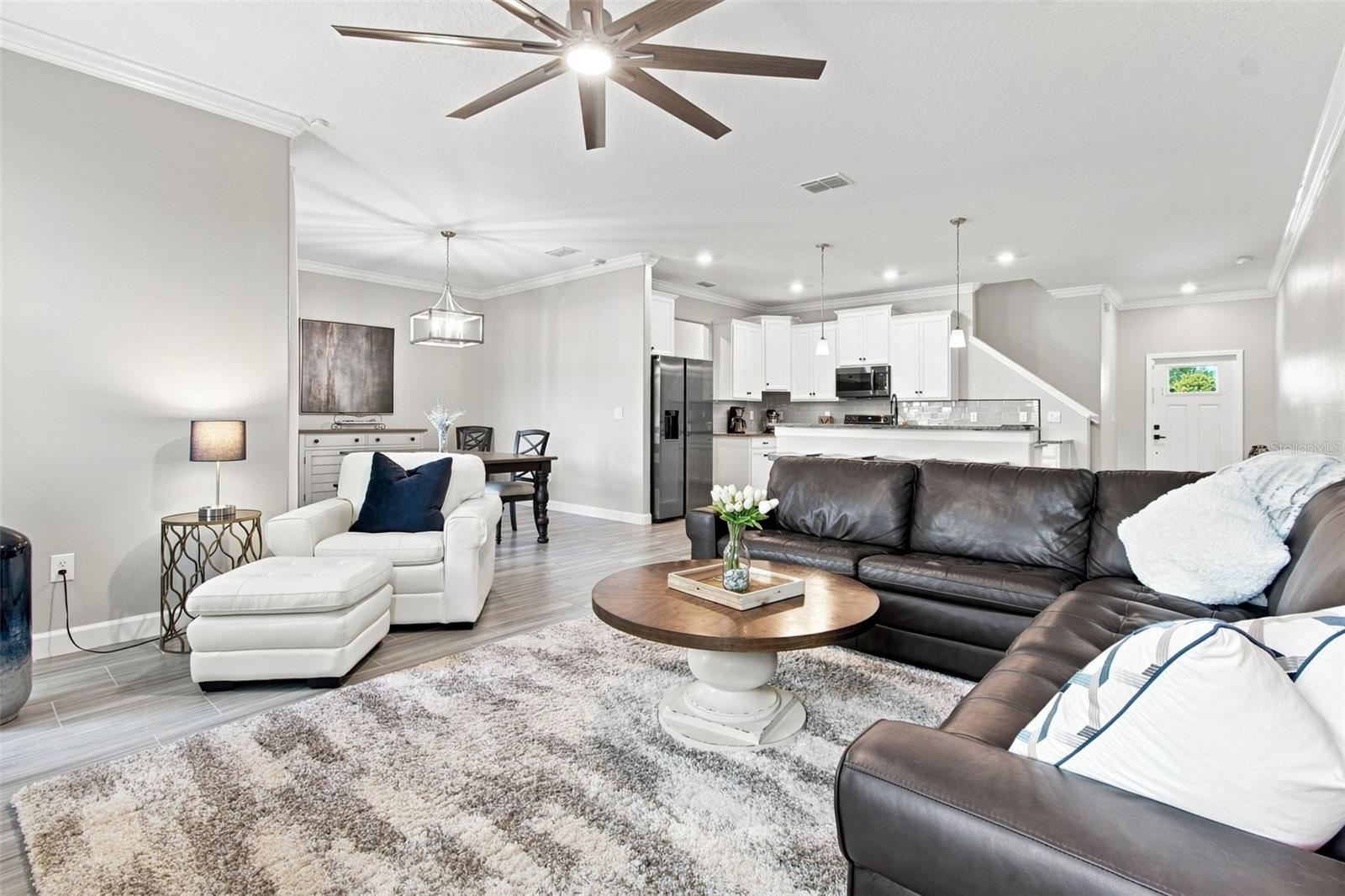 2213 CERULEAN SKY DR — photo 10