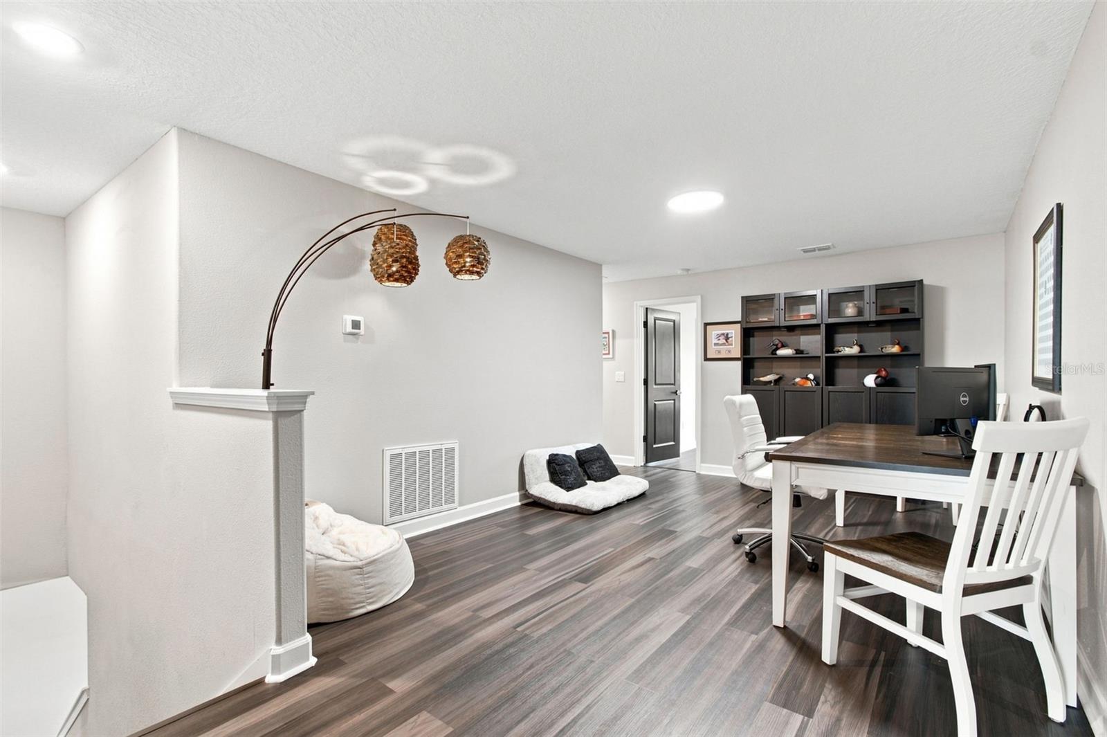 2213 CERULEAN SKY DR — photo 30