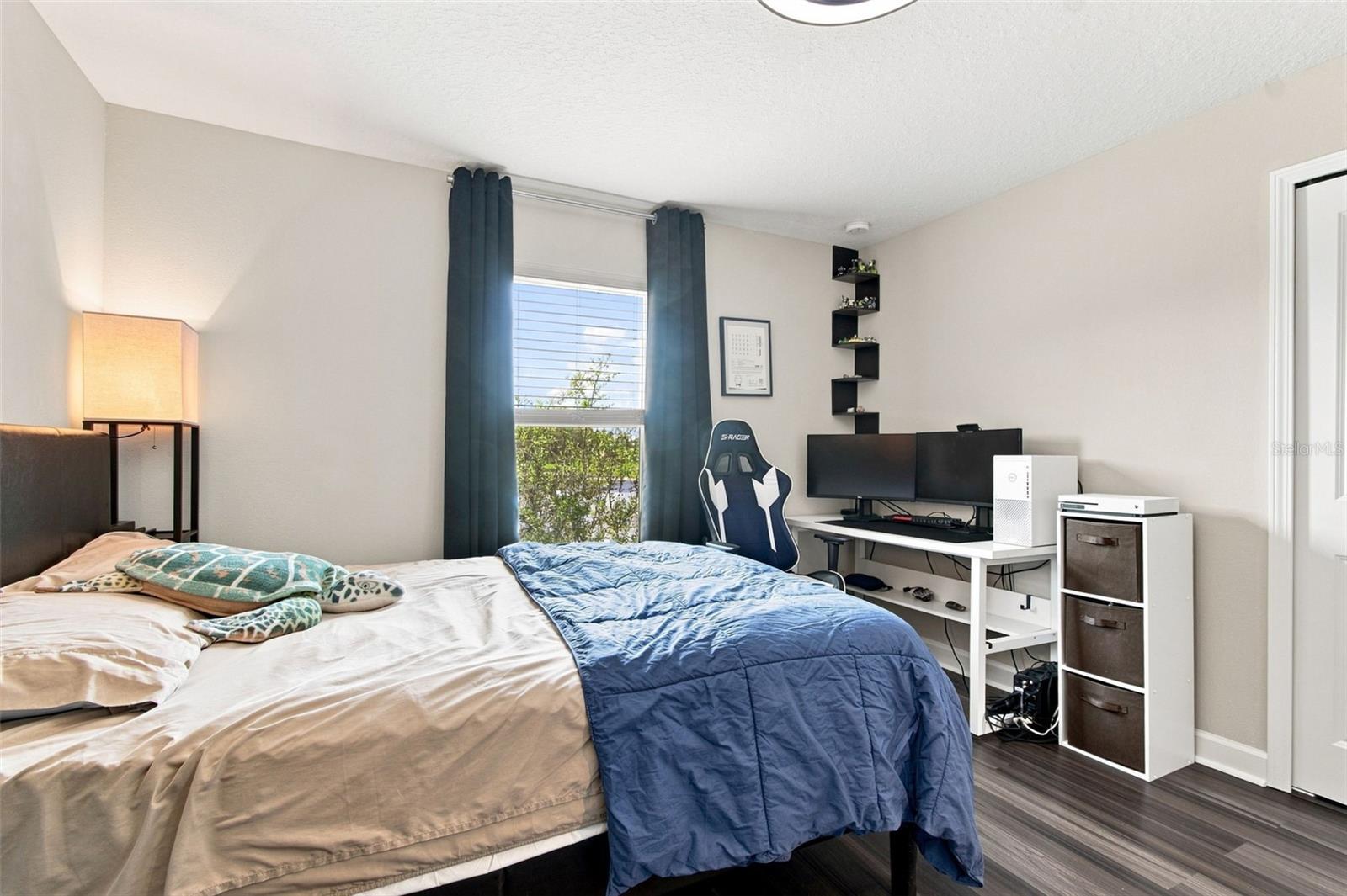 2213 CERULEAN SKY DR — photo 37