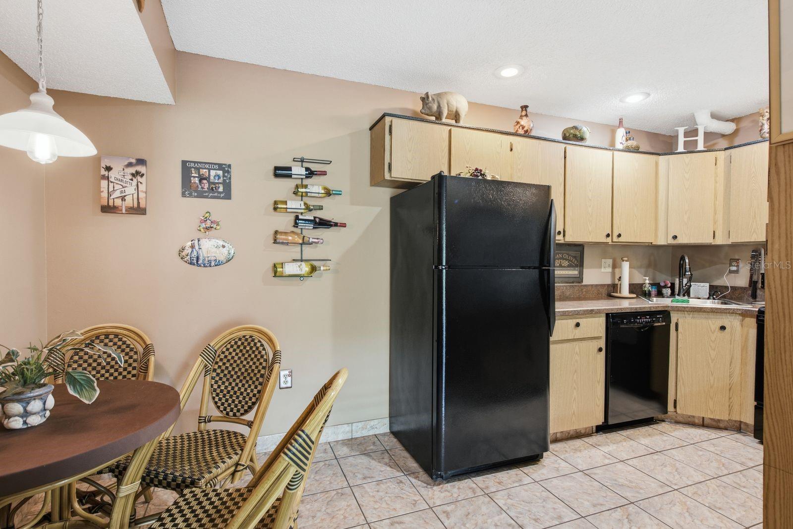 1345 PINE RIDGE CIR E #A2 — photo 12