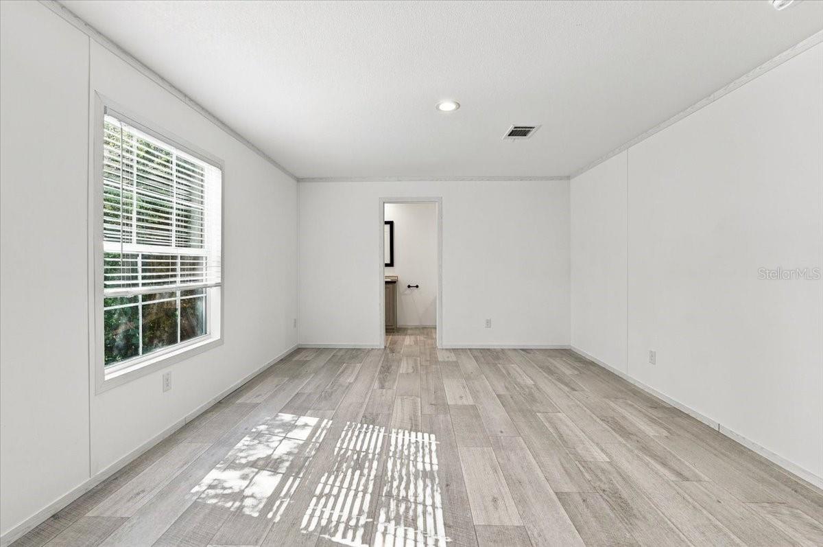 39148 ORIENT AVE — photo 26