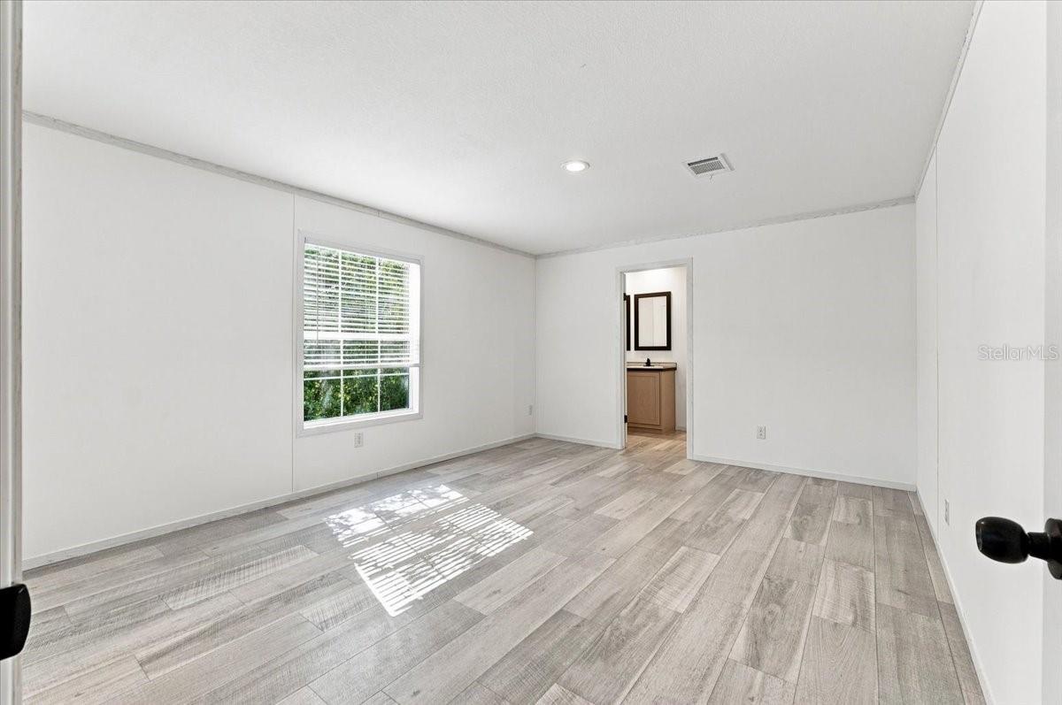 39148 ORIENT AVE — photo 25