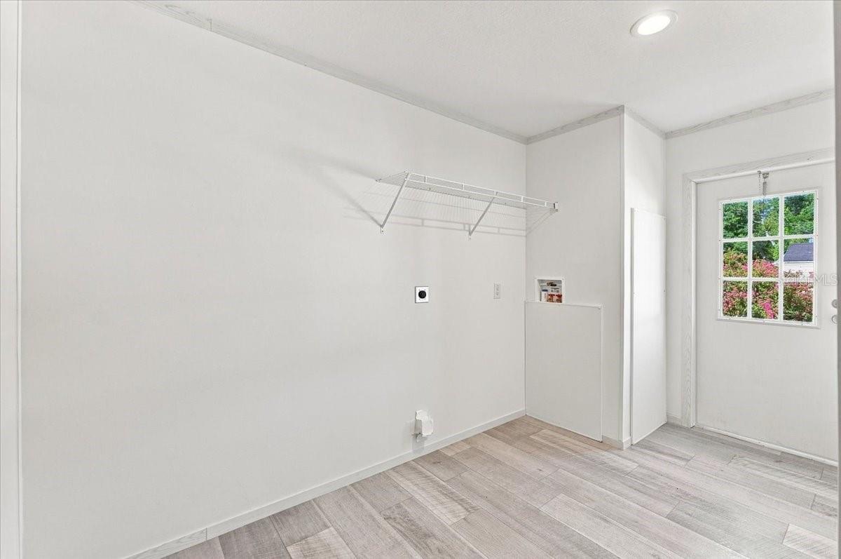 39148 ORIENT AVE — photo 42