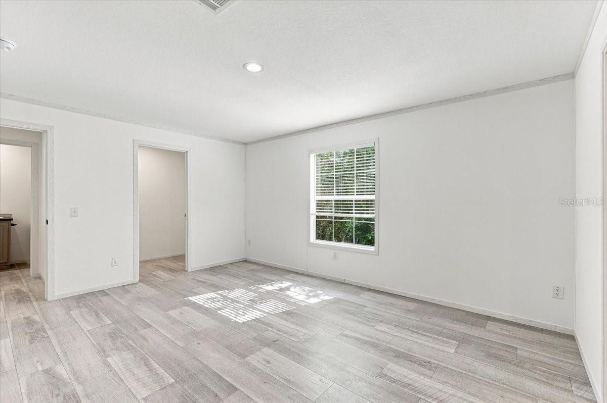 39148 ORIENT AVE — photo 27