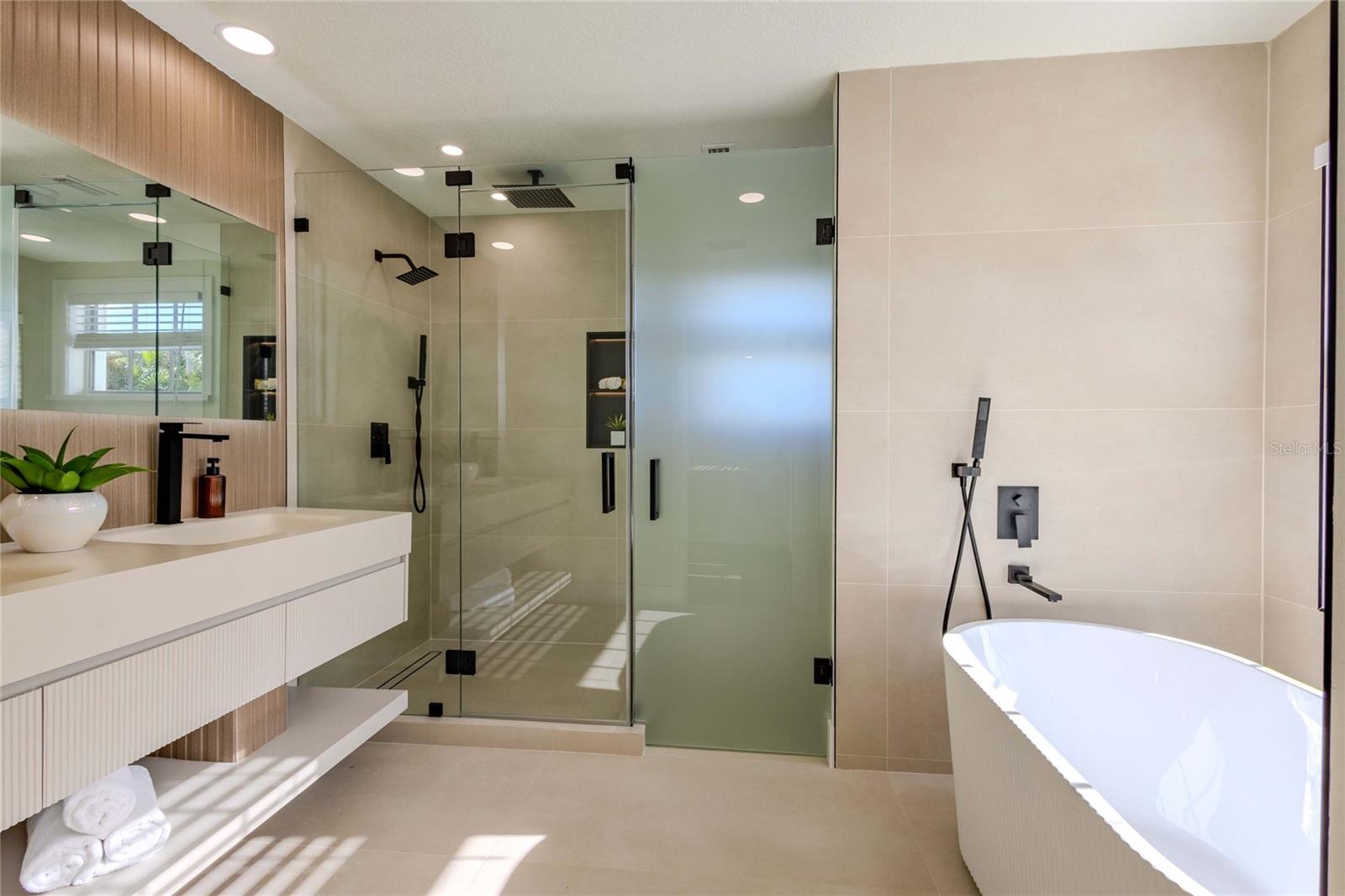2802 W MORRISON AVE — photo 8
