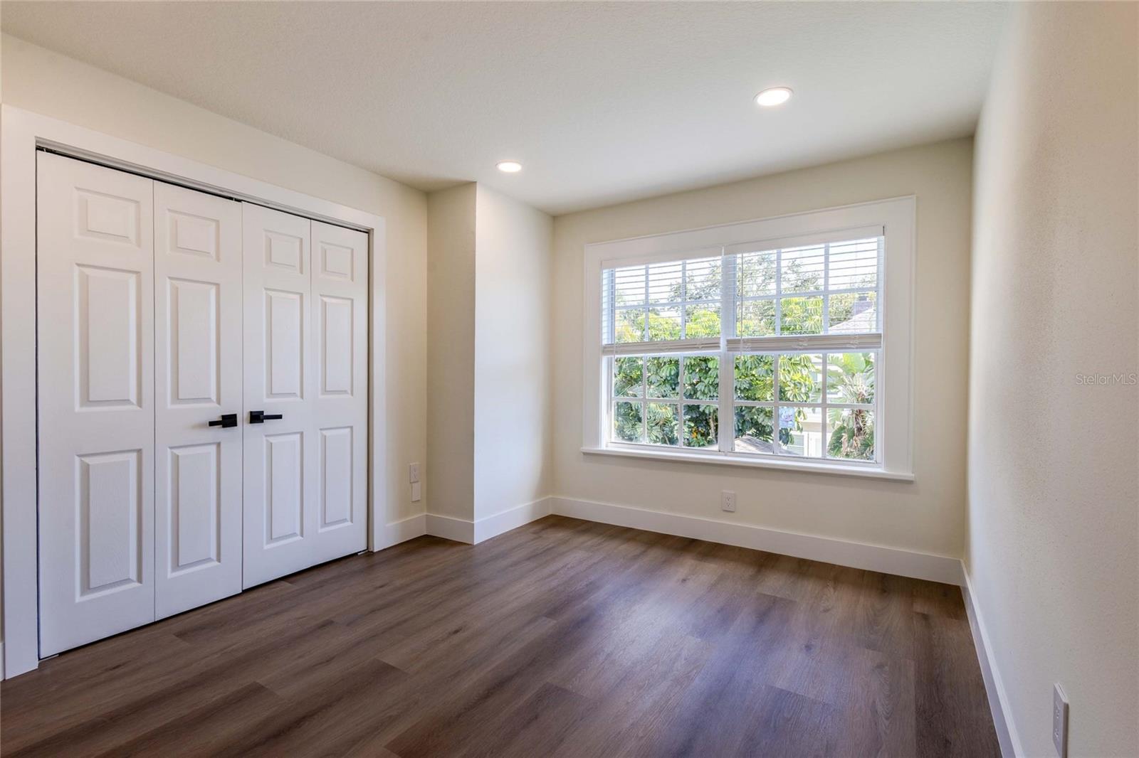 2802 W MORRISON AVE — photo 41
