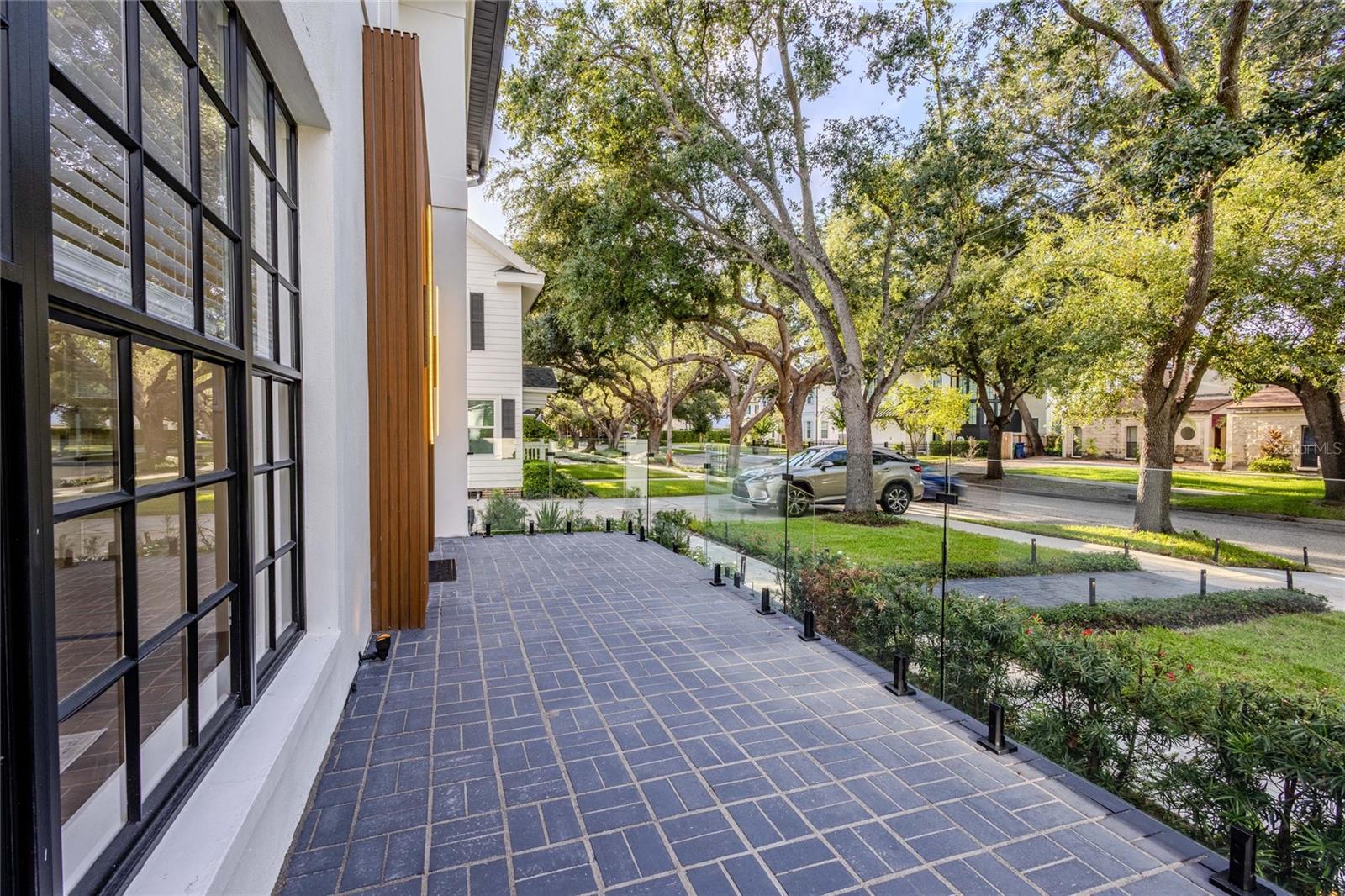 2802 W MORRISON AVE — photo 13