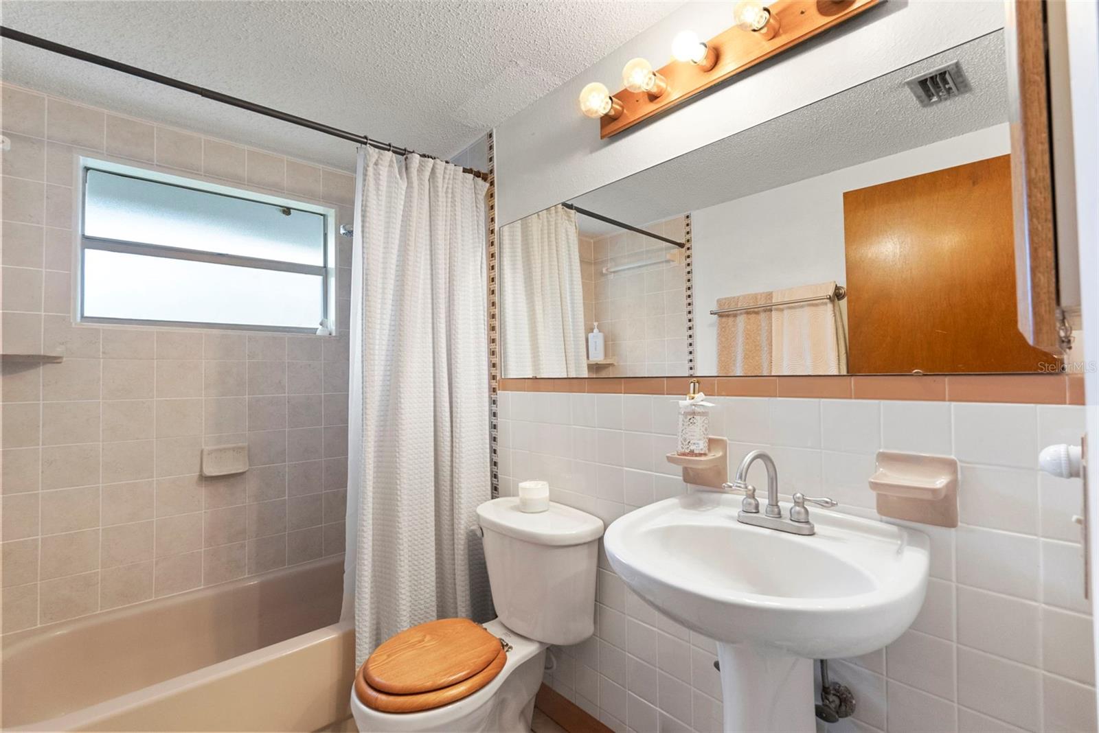 6751 ALBEMARLE PKWY — photo 8