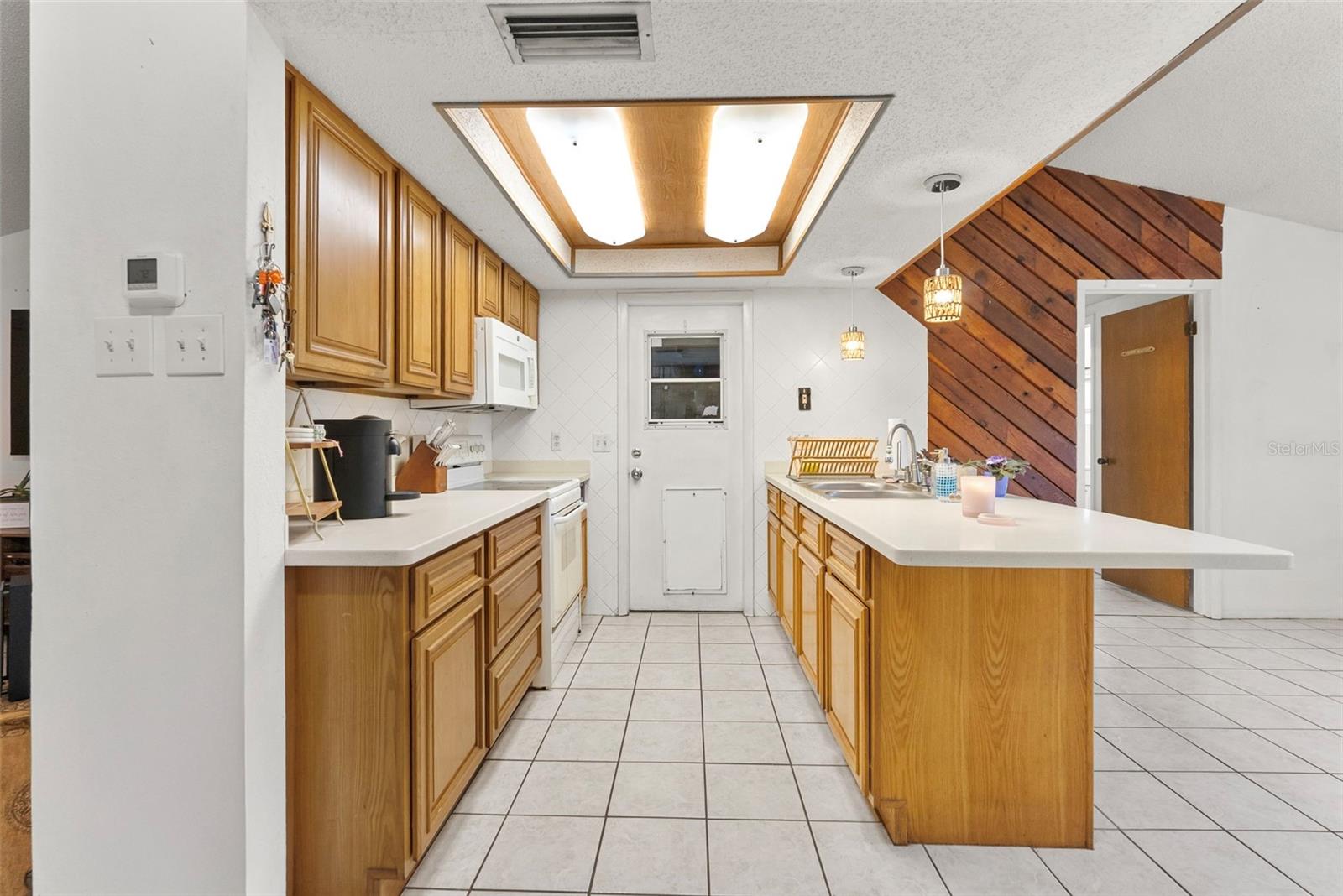 6751 ALBEMARLE PKWY — photo 11