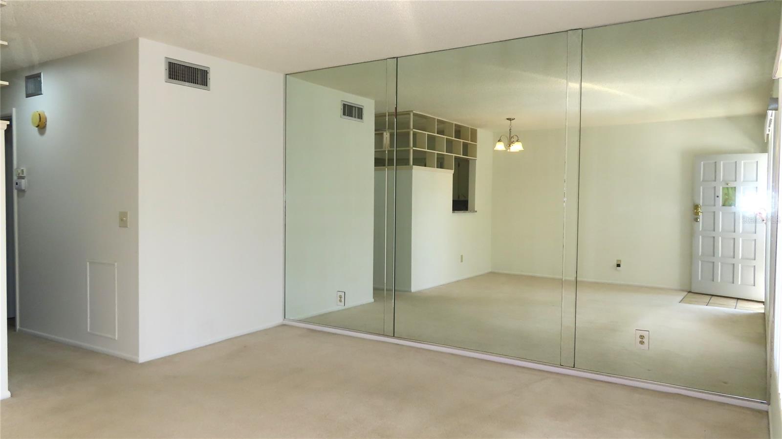 2100 WORLD PARKWAY BLVD #38 — photo 8