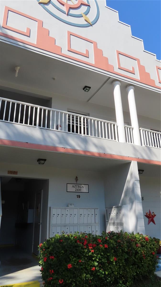 2100 WORLD PARKWAY BLVD #38 — photo 3