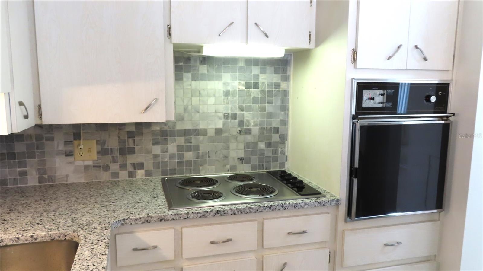 2100 WORLD PARKWAY BLVD #38 — photo 11