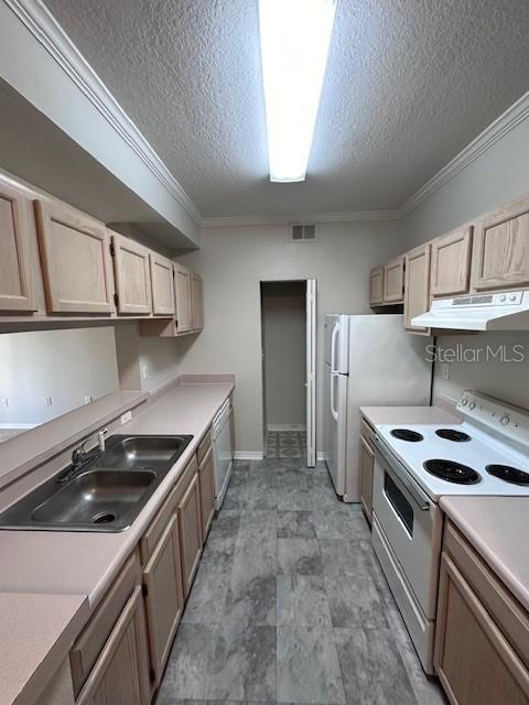 5612 PINNACLE HEIGHTS CIR #306 — photo 6