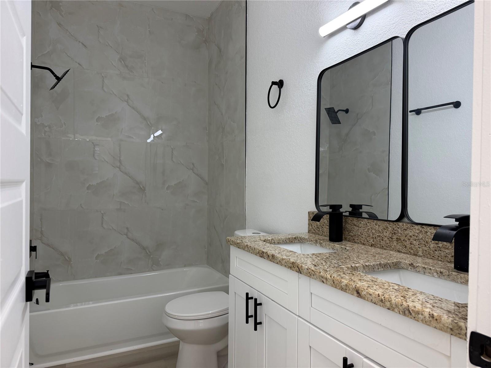2604 E LAKE AVE — photo 14