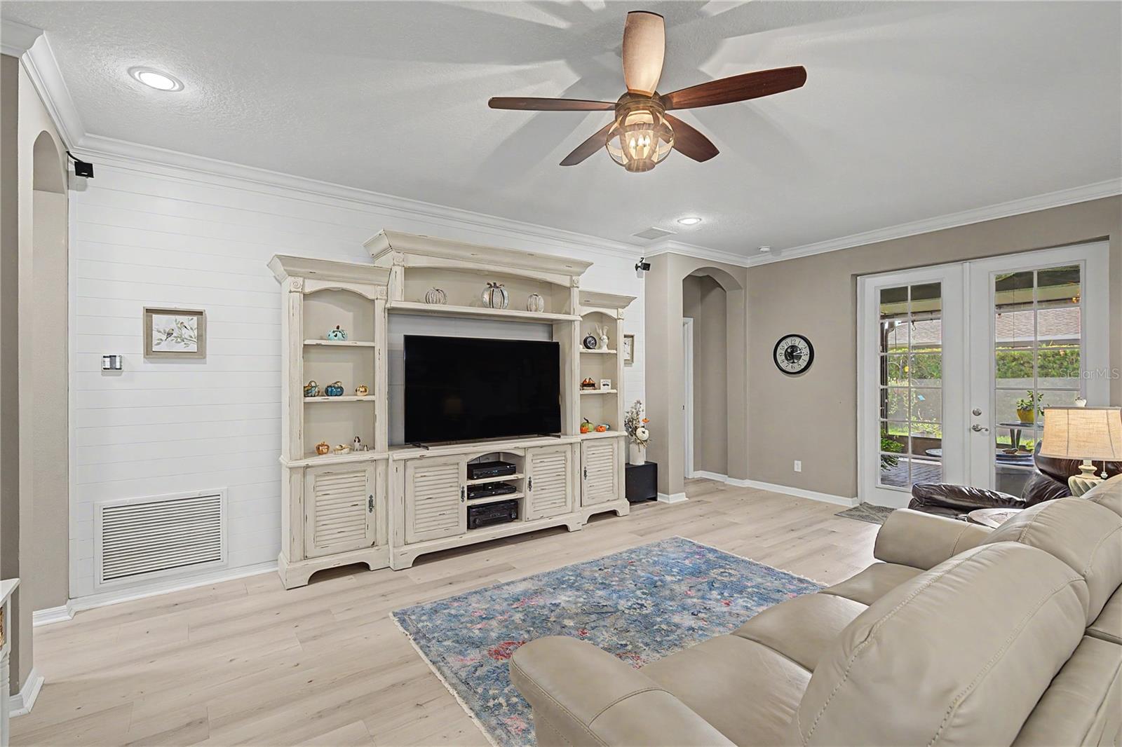 10427 HYANNISPORT LOOP — photo 14