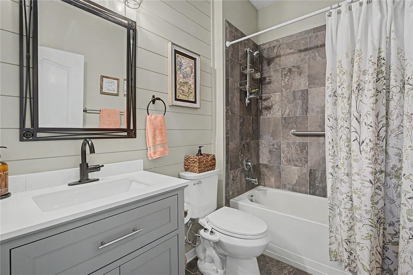 10427 HYANNISPORT LOOP — photo 24