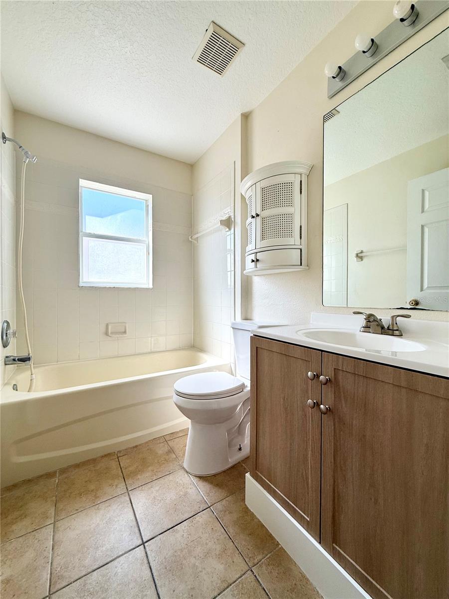 7731 CARRIAGE POINTE DR — photo 12