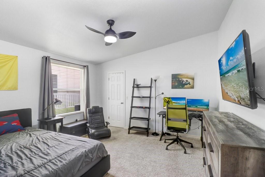 4430 MERRICK RUN LN — photo 31
