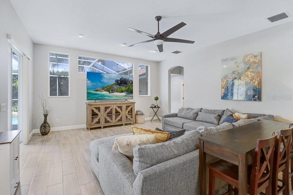 4430 MERRICK RUN LN — photo 18