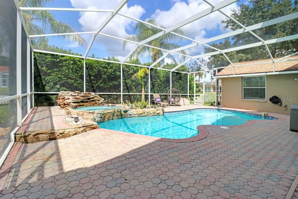 4430 MERRICK RUN LN — photo 4