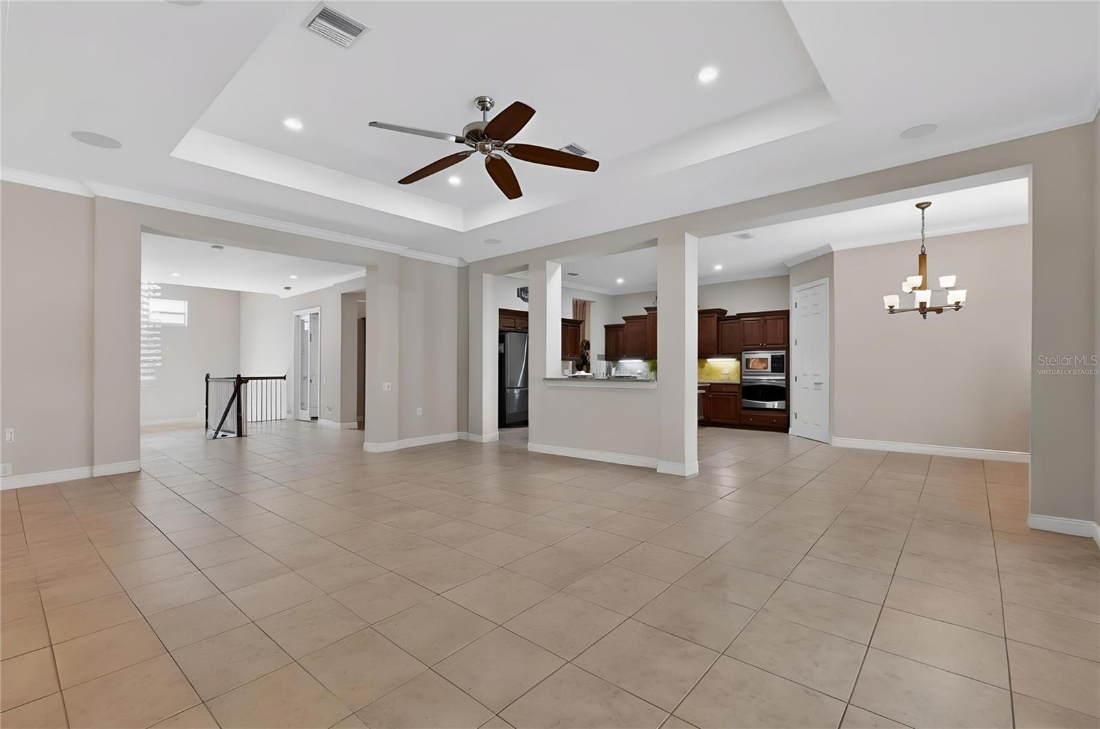 102 WIMBLEDON CT — photo 27
