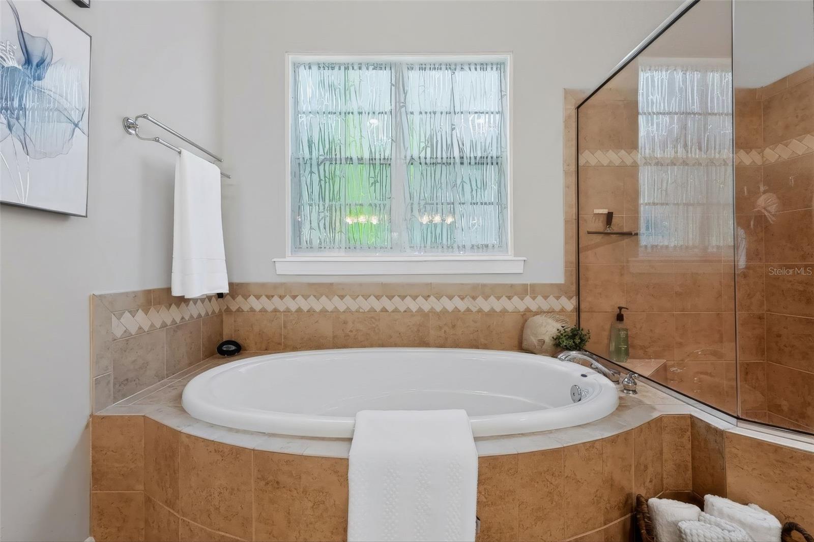 102 WIMBLEDON CT — photo 49