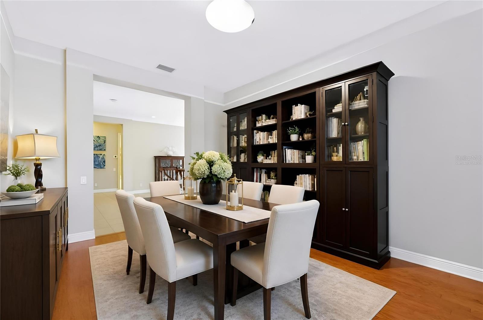 102 WIMBLEDON CT — photo 33