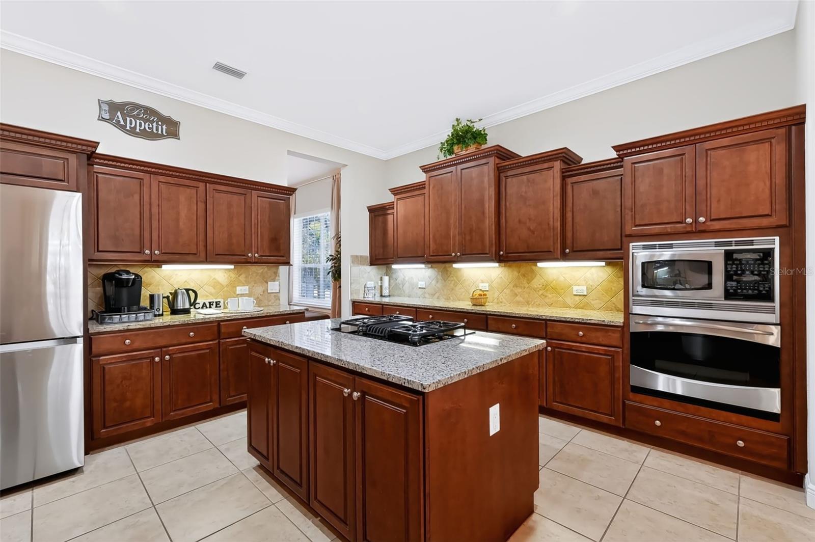 102 WIMBLEDON CT — photo 56